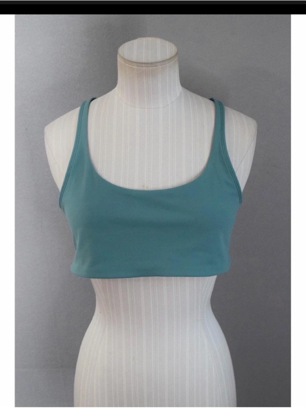 Vuori Teal Scoop Neck Sports Bra Top